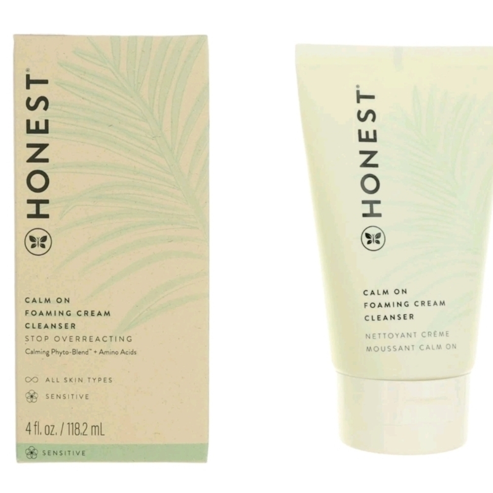 NEST Fragrances Calm On Foaming Cream Cleanser - White